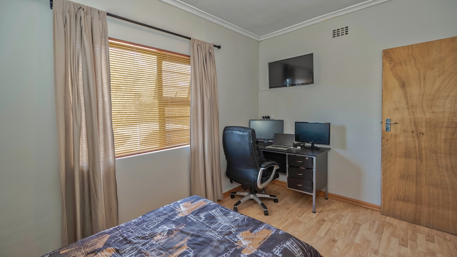 3 Bedroom Property for Sale in Rustdal Western Cape